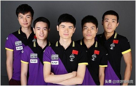 阵容捉襟见 阵容捉襟见