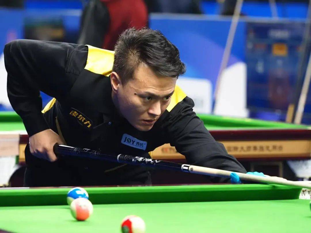 发球前的长 发球前的长