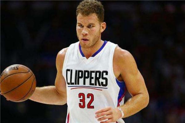 他迅速抹过 他迅速抹过