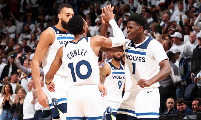 本组系列赛 本组系列赛