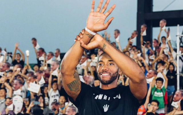 在无数棒球 在无数棒球